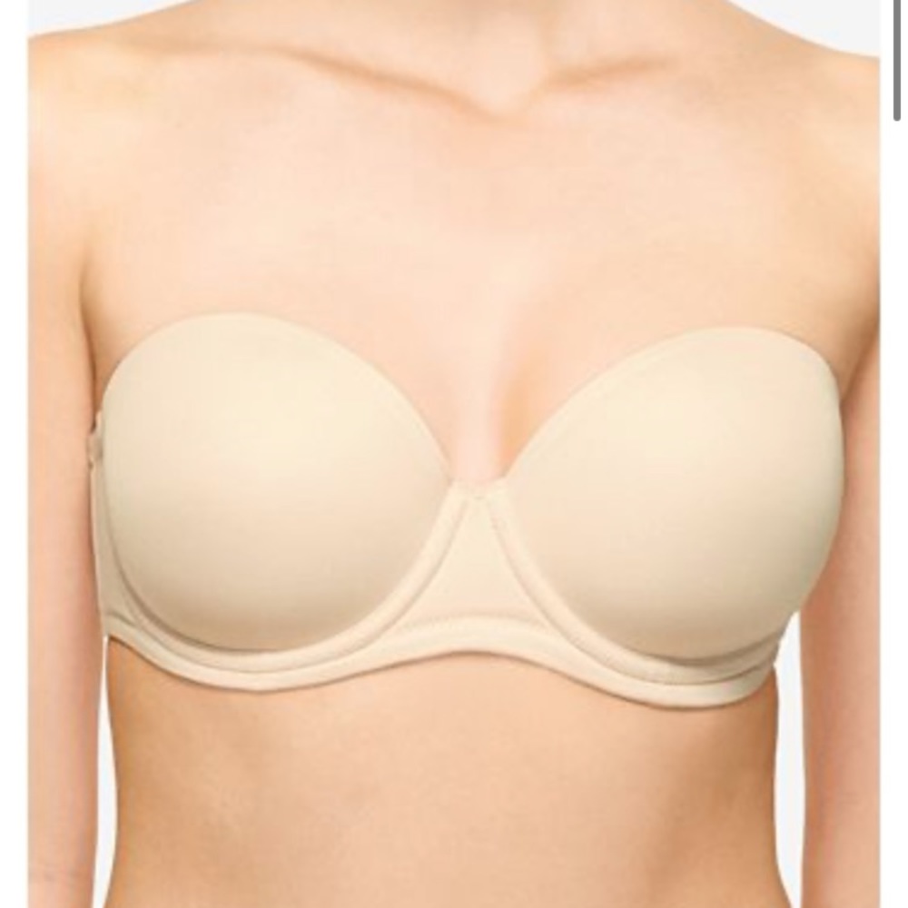 EUC size 30DDD wacoal strapless bra
